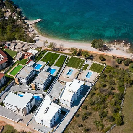 Gorgeous In Zidarici With Kitchen * Vantacici